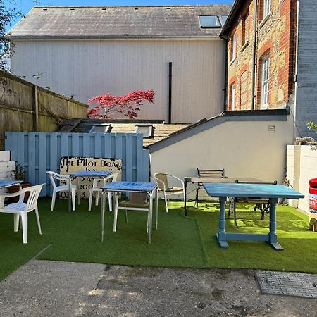 The Pilot Boat Inn, Isle Of Wight Bembridge Exterior foto